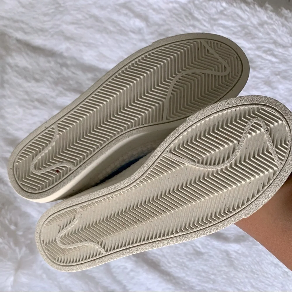 NIKE BLAZERS - Picture 6 of 9